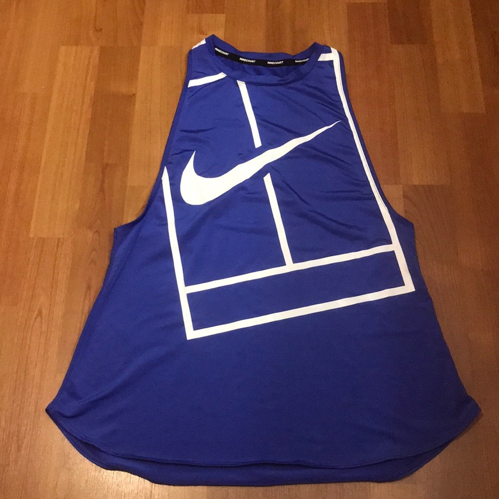 Nike workout tank top